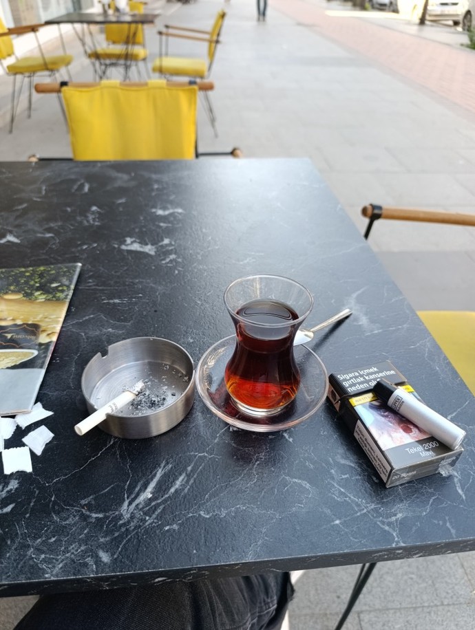Çayla aranız nasıl olmazsa olmazınız mı?