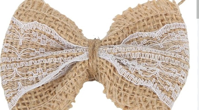 Çuvaldan bikini tasarladılar! Sizce çuvaldan bikini olur mu?