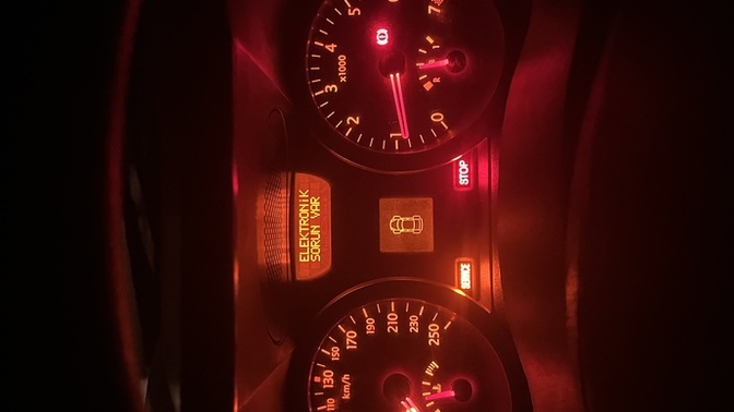 Megane 2 hb elektronik arıza?