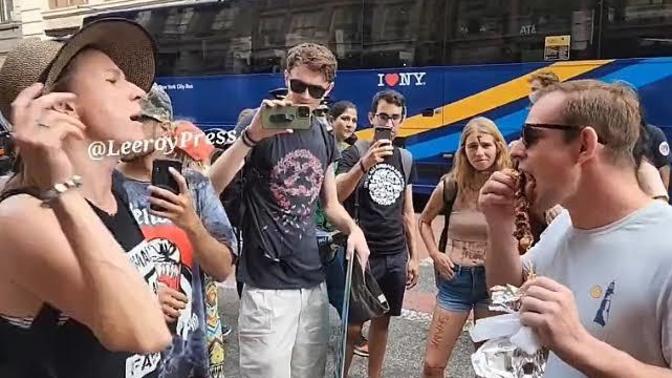 "Sana kurban olurum." demenize karşı "Ben veganım." diyen karşı cinsten olur mu?