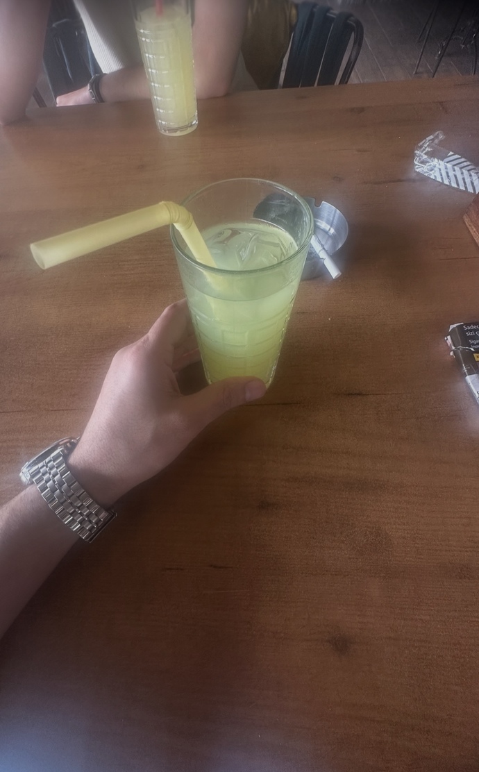 Soğuk limonata sever misiniz?