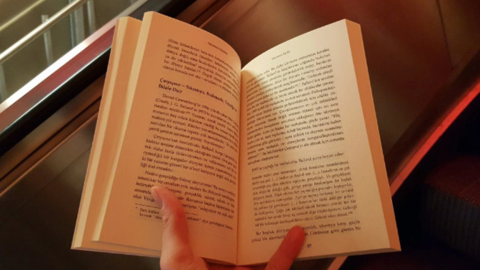 Günümüzde kitap okuma oranının düşmesinin en büyük sebebi sizce nedir?