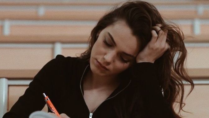 Okulu bırakıp evlenmek ne kadar mantıklı mı?
