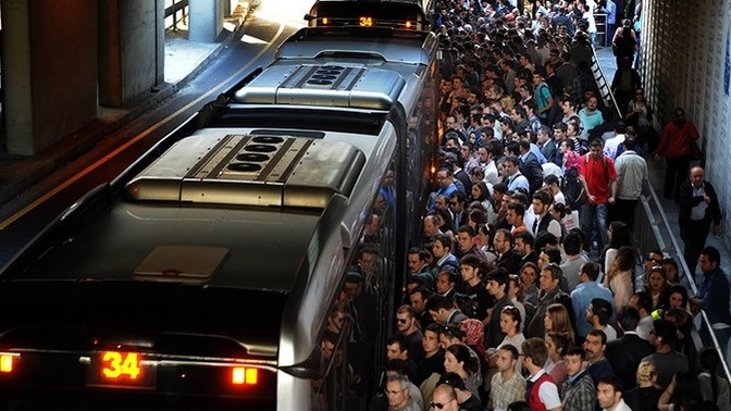 Toplu taşımayı rahat bir şekilde ve güvenle tercih edebiliyor musun?