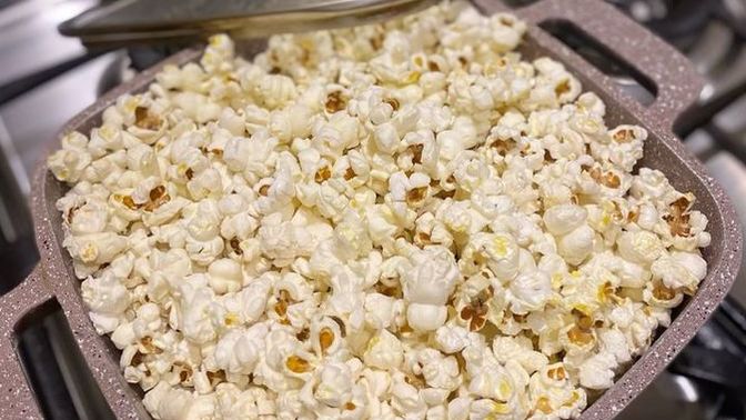 Senin tercihin hangisi? Patlamış mısır mı, cips mi?