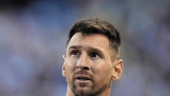 Galatasaray Messi ile temas halinde sizce rüya takım mı kuruluyor?
