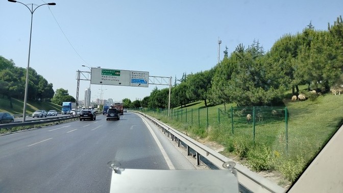 O zaman en son dinlediğiniz şarkıyı bana armağan etmiş olsaydınız bu hangi şarkı olurdu?