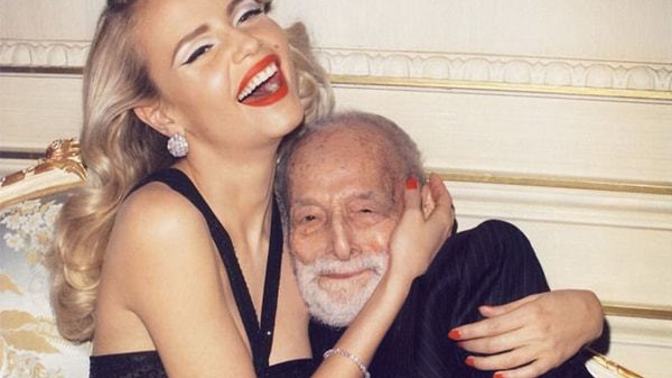Sugar daddy\Mommy ister miydiniz hjshsjjdjdj?