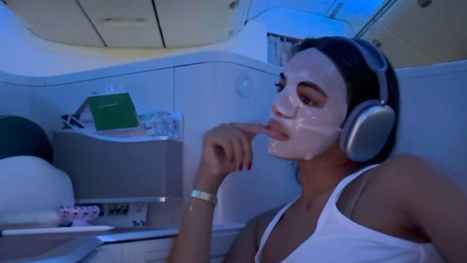 Dudağı dolgusuz burnu estetiksiz kız kalmış mıdır?