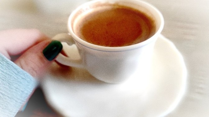 Türk kahvesinden sonra fal baktırıyor musun?