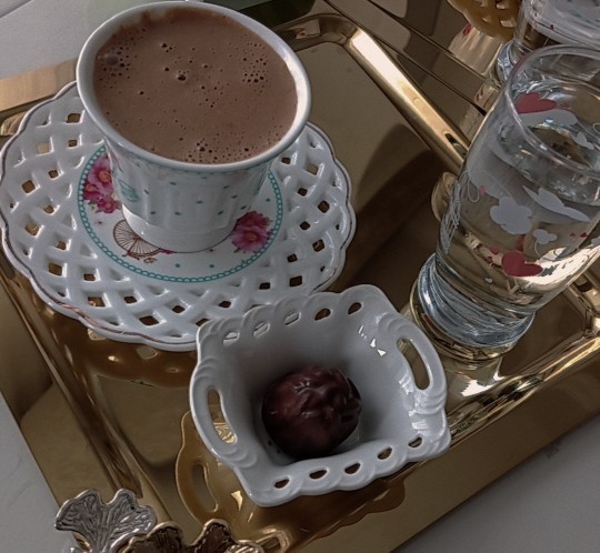 Erkekler sadece kendine mi kahve yapar?