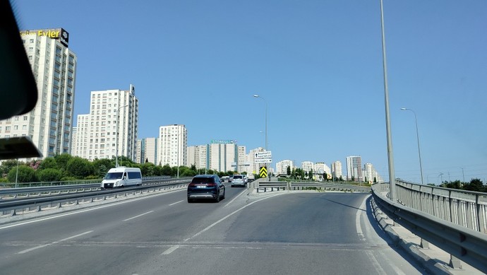 Yüzyılın aşkı için Bağcılar yüzyıla mı gitmek gerekiyor?