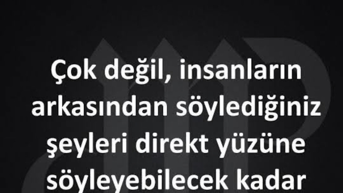 Neden insanların arkadasından bukadar rahat atıp tutuyosunuz size güvenmiş sırrını vermiş bi insana niye yapıyosunuz bunu?