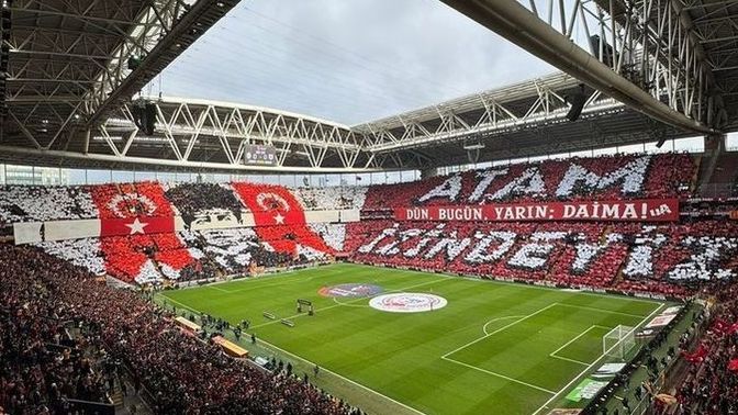 Bir maçı statta izlemek mi, yoksa televizyondan izlemek mi daha keyifli?