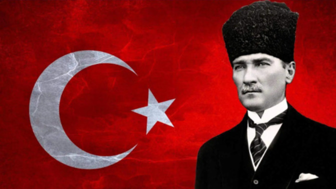 Eğer Atatürk bir roman karakteri olsaydı, nasıl bir anlatımla yazılırdı?