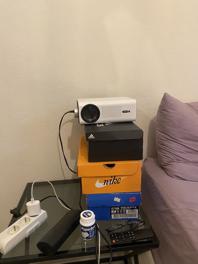 Projeksiyon cihazı mükemmel durmamış mı odamda 😍?