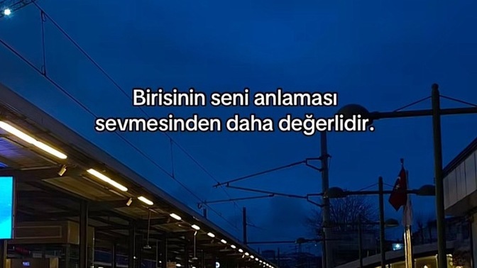 Bir ilişkide sizin için sevmek mi yoksa anlaşılmak mı önemlidir?