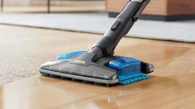 Islak başlıklı süpürgeler laminant parkede iz bırakıyor mu? Kullanıp memnun kalan var mı?