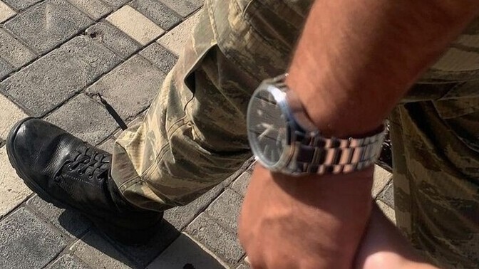 Erkekler askere giderken sevgililerinin onları terk etmesinden mi korkuyor?