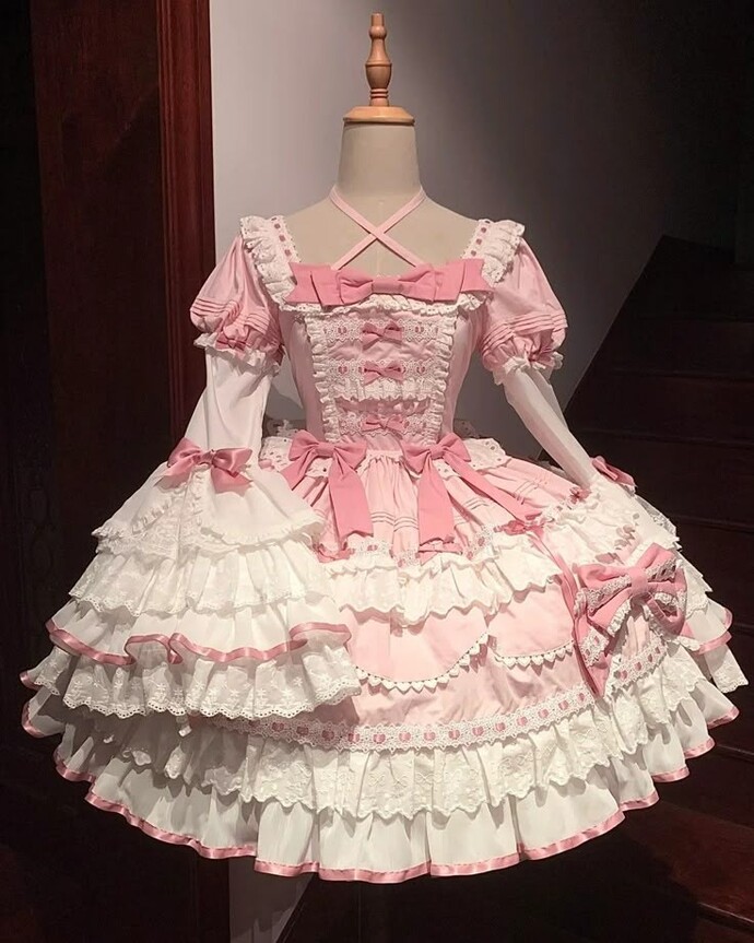 Lolita kıyafetler sizce nasıl?