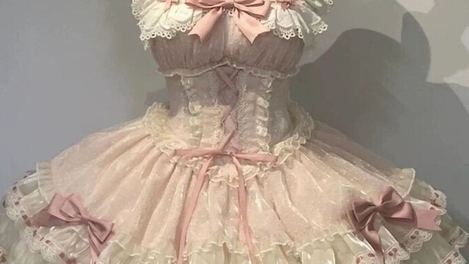 Lolita kıyafetler sizce nasıl?