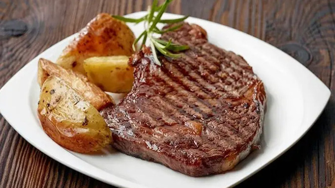 🥩 Et Severler Buraya! Bu Görsel Kalbinize Giden Yolu Bulur Mu❤️🔥 ?