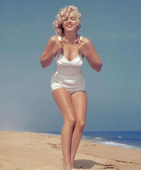 Marilyn Monroenun mayosuyla plaja gitmek ister miydiniz?