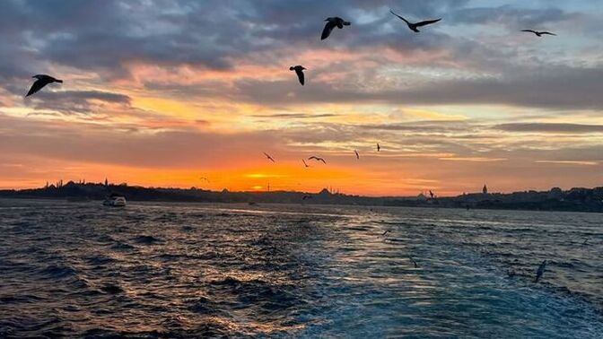 Sevgilim çok kıskanç beni çok daraltıyor eskiden hiç böyle değildi sizce ne yapmalıyım?