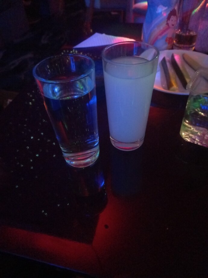İçen var mı benim gibi şu an?