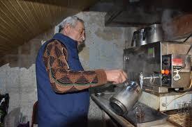 Bana şimdi kim kahvaltıda çay demeleyecek?