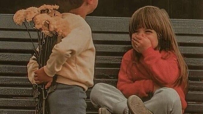 İlk sevgiliniz kaç yaşındayken oldu?