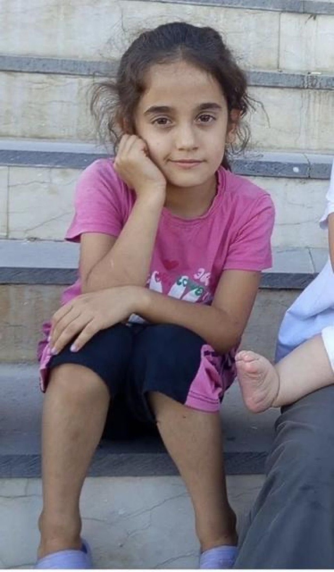 Bir Çocuk Daha Gitti..9 Yaşındaki Yasemin Kuzeni Tarafından Öldürüldü! Ne düşünüyorsunuz?
