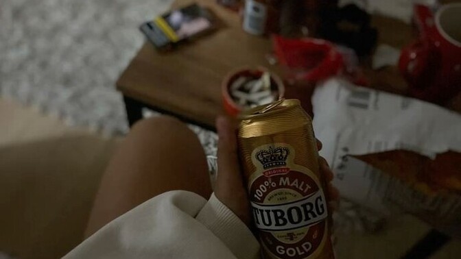 Selamss canlarım bir şarkı sözü bırakabilir misiniz?