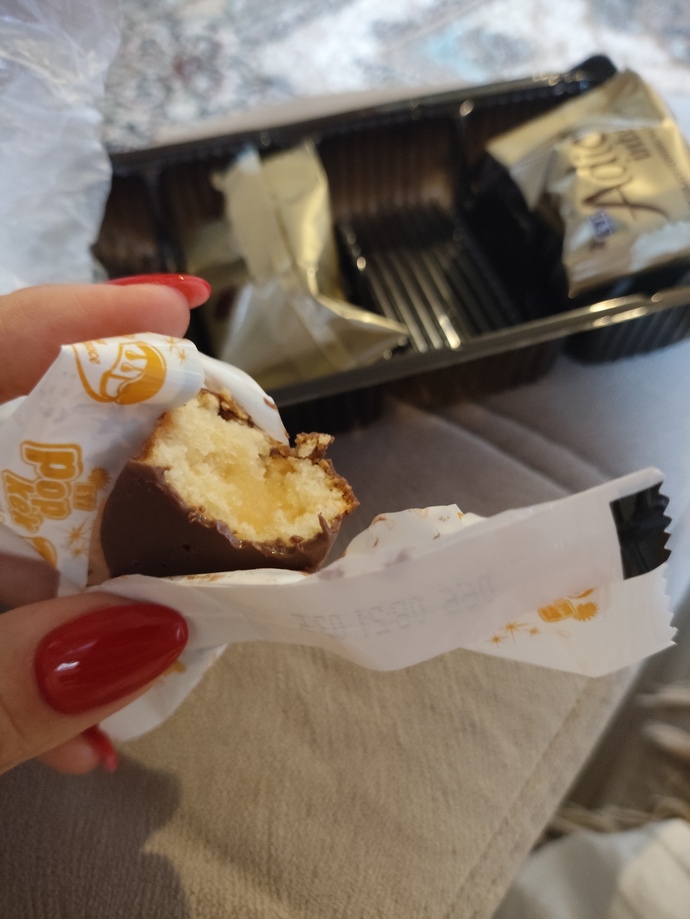 Çayın yanında minik atıştırmalık sever misiniz? bu pop kek güzelmiş çok küçük minnakkkkkk🍫🍰🍩?