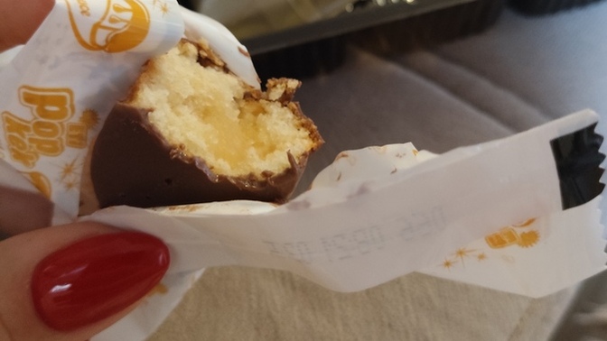 Çayın yanında minik atıştırmalık sever misiniz? bu pop kek güzelmiş çok küçük minnakkkkkk🍫🍰🍩?
