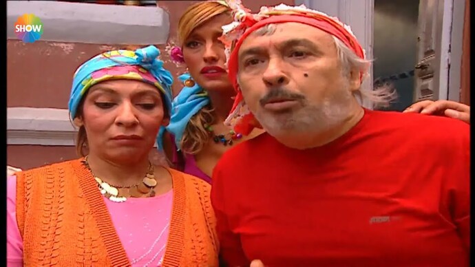 Cennet Mahallesini izleyen var mı?