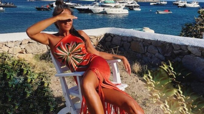 Yeni bikiniler 👙 almak mı daha zor yoksa eski bikinilere veda etmek mi?