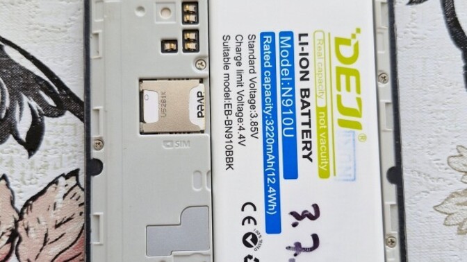 Akıllı telefonlar da değişir batarya yeniden gelmeli mi sizce?