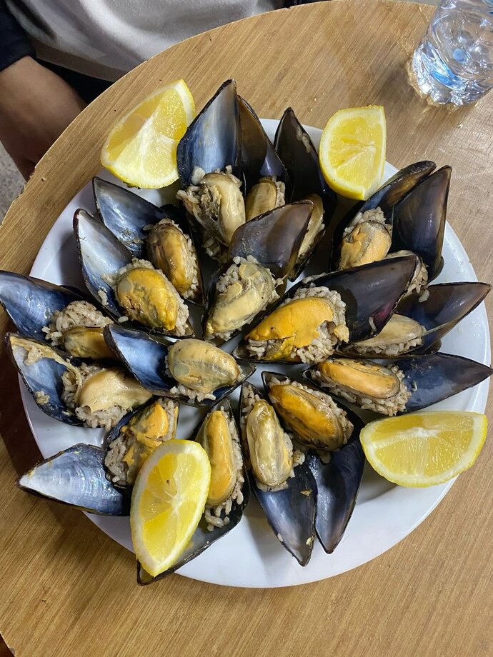Midye dolma sever misiniz? En fazla kaç adet midye dolma yersiniz?