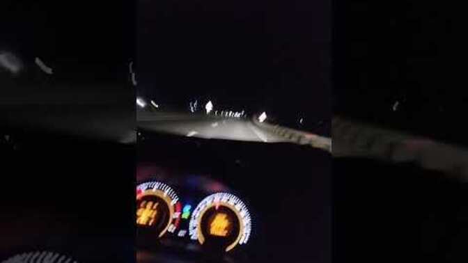 Yol zaten bitmiyor dünyanın yolu var.. geceler bizim olsun mu?