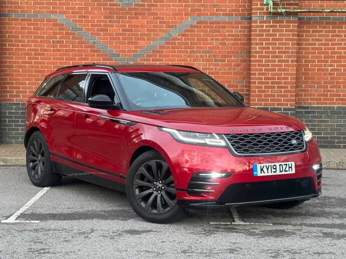 2023 RR velar Kırmızı nasıl?