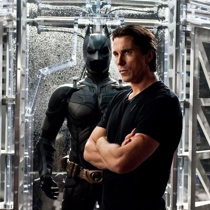Size göre Batman (Bruce Wayne) karakterini en iyi hangi oyuncu filme daha uyumlu olmuştur?