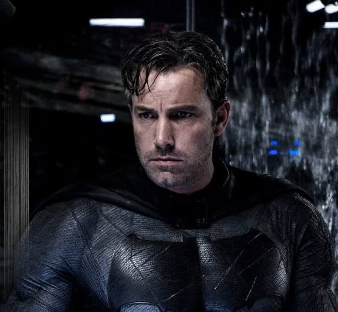 Size göre Batman (Bruce Wayne) karakterini en iyi hangi oyuncu filme daha uyumlu olmuştur?