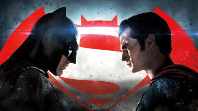 Batman mi/Süpermen mi?