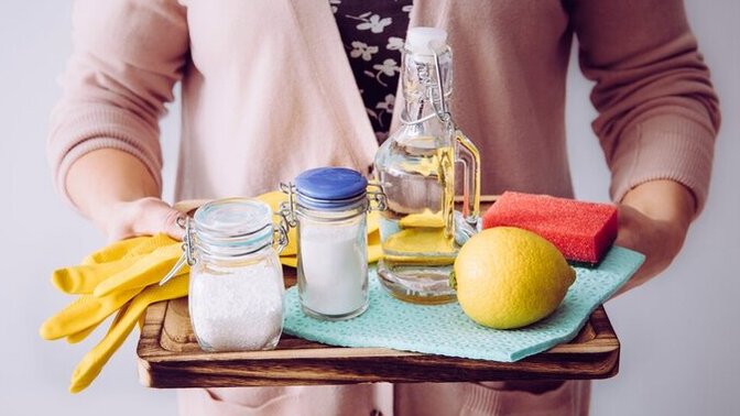 Evde bebek varsa hangi temizlik malzemeleri daha güvenli olur?