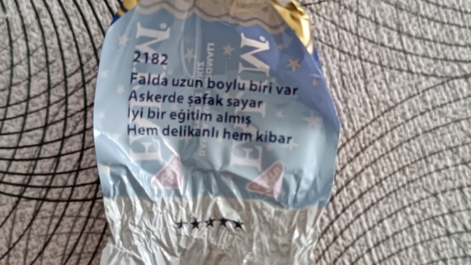 Falima bakım ne çıkmış kim bu uzun boylu çocuk?