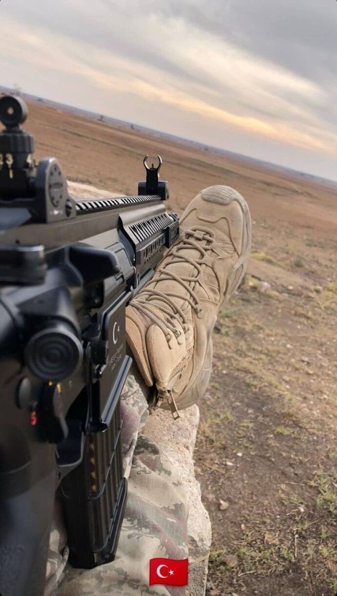 Yarın bir savaş çıksa, sizce Türk savunma sanayi kendi göbeğini kesebilir mi?