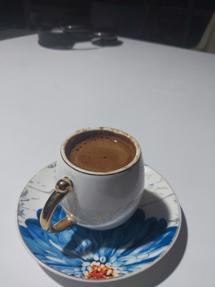 İnsanlar hep mutsuz ve sürekli şikayet ediyor bunun sebebi nedir?