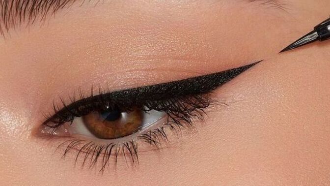 Yazın en dayanıklı eyeliner hangisi sizce?
