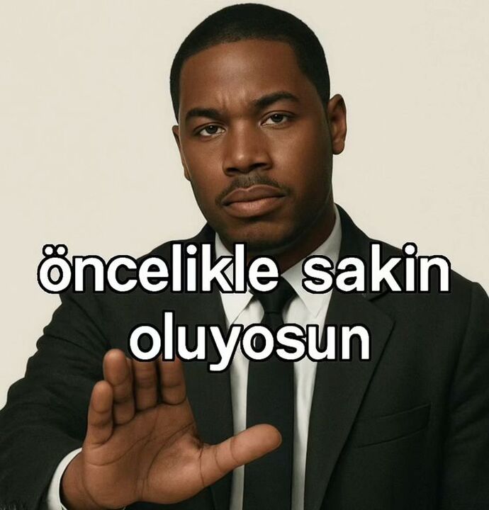 Benim engel listem yok ben engelleniyorum genelde. Bir şey de yapmıyorum takılıyorlar.